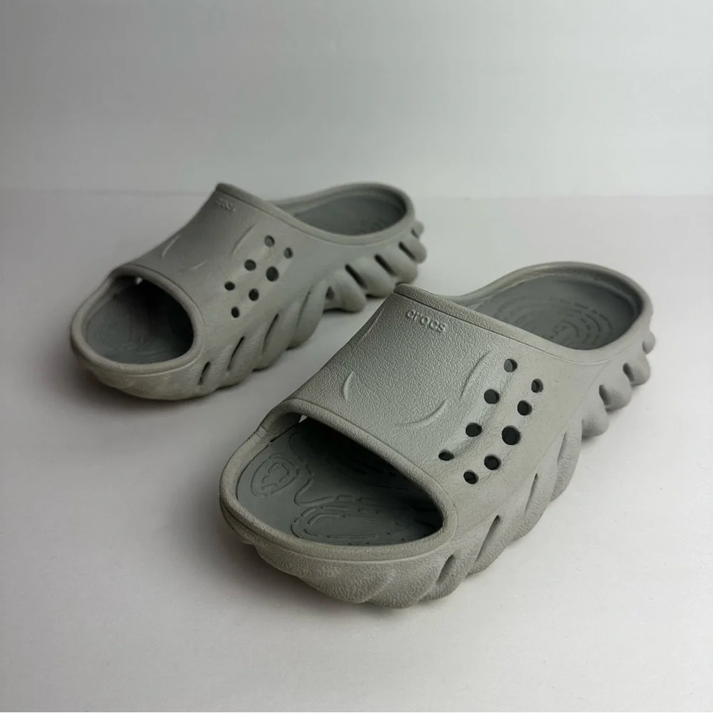 Crocs Echo Slides Junior Size 1 Shoes Gray Grey Outdoor Beach Travel Pool Summer